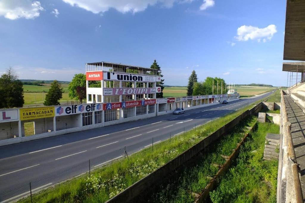 Les 3 Bulles Apartment Gueux Exterior photo
