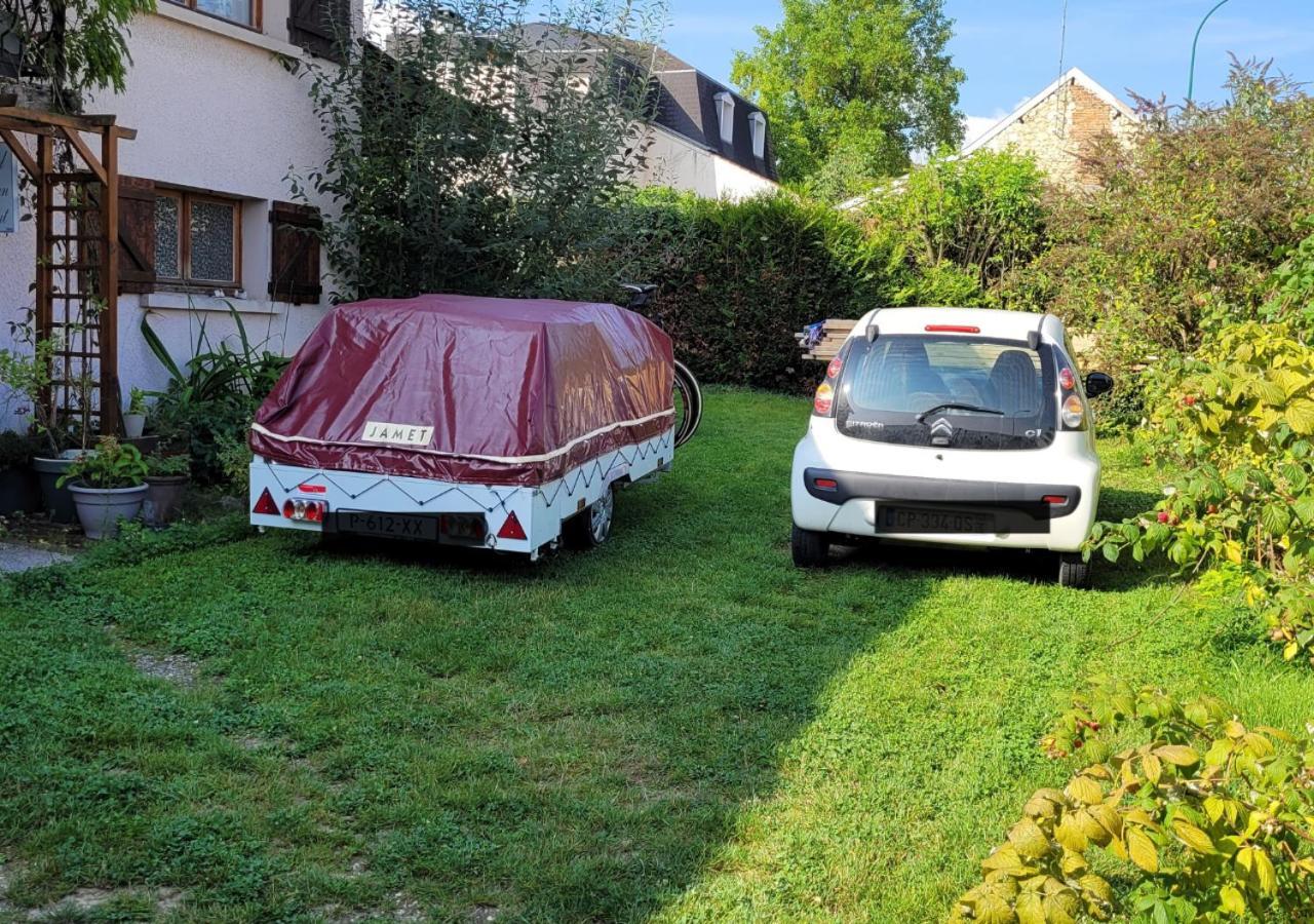 Les 3 Bulles Apartment Gueux Exterior photo